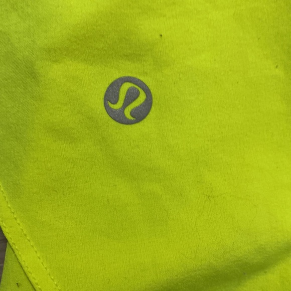 Lululemon Neon Yellow Skirt, Size 12 - Picture 4 of 5